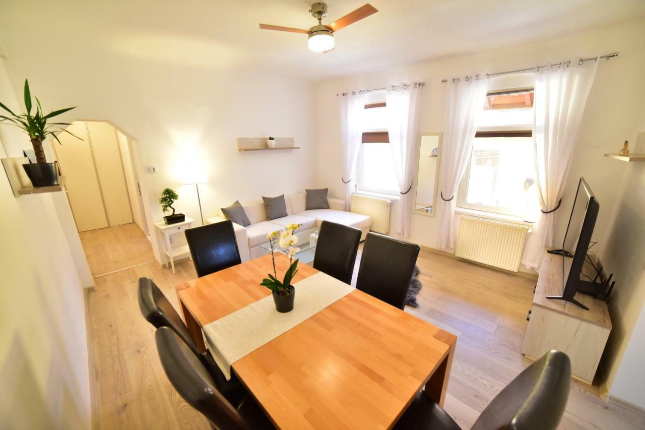 Casa Soare - Ultracentral Guesthouse Сибиу Экстерьер фото